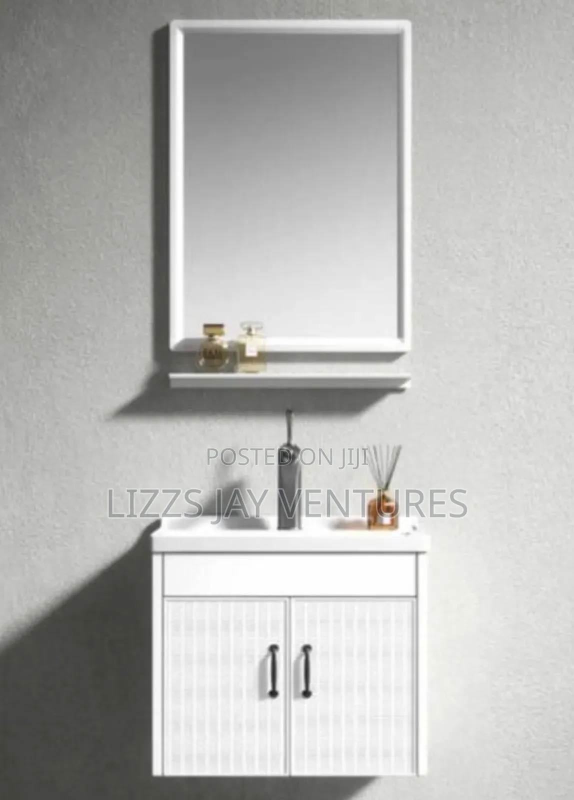 Bathroom Carbinet
