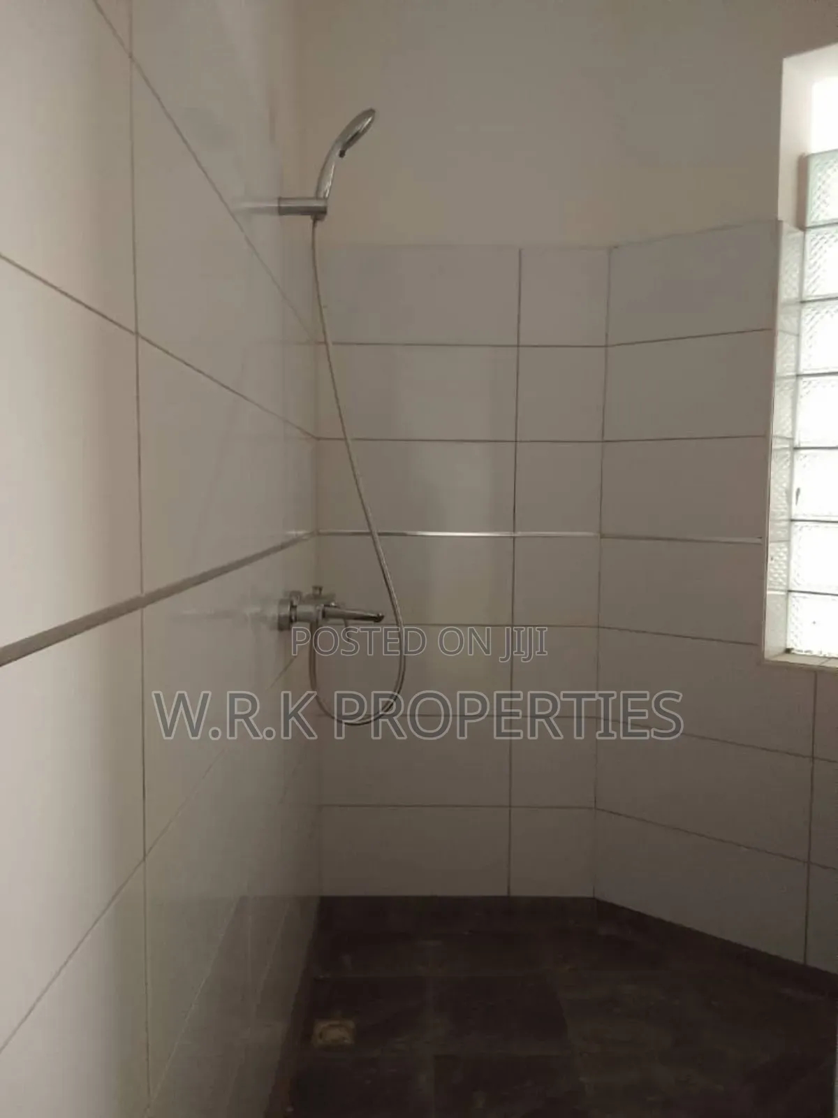 3bdrm Apartment in Mccarthy Hills, Accra Metropolitan for rent