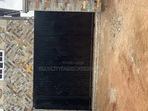 Sliding Gate
