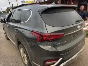 Hyundai Santa Fe SE 2.4 FWD 2020 Gray