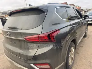 Hyundai Santa Fe SE 2.4 FWD 2020 Gray