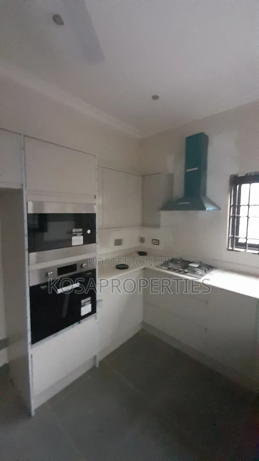 4bdrm House in Top Base, New Gbawe for sale