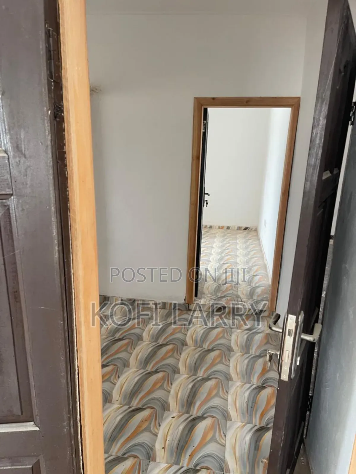 2bdrm Block of Flats in Joma Lapaz, Fan Milk for rent