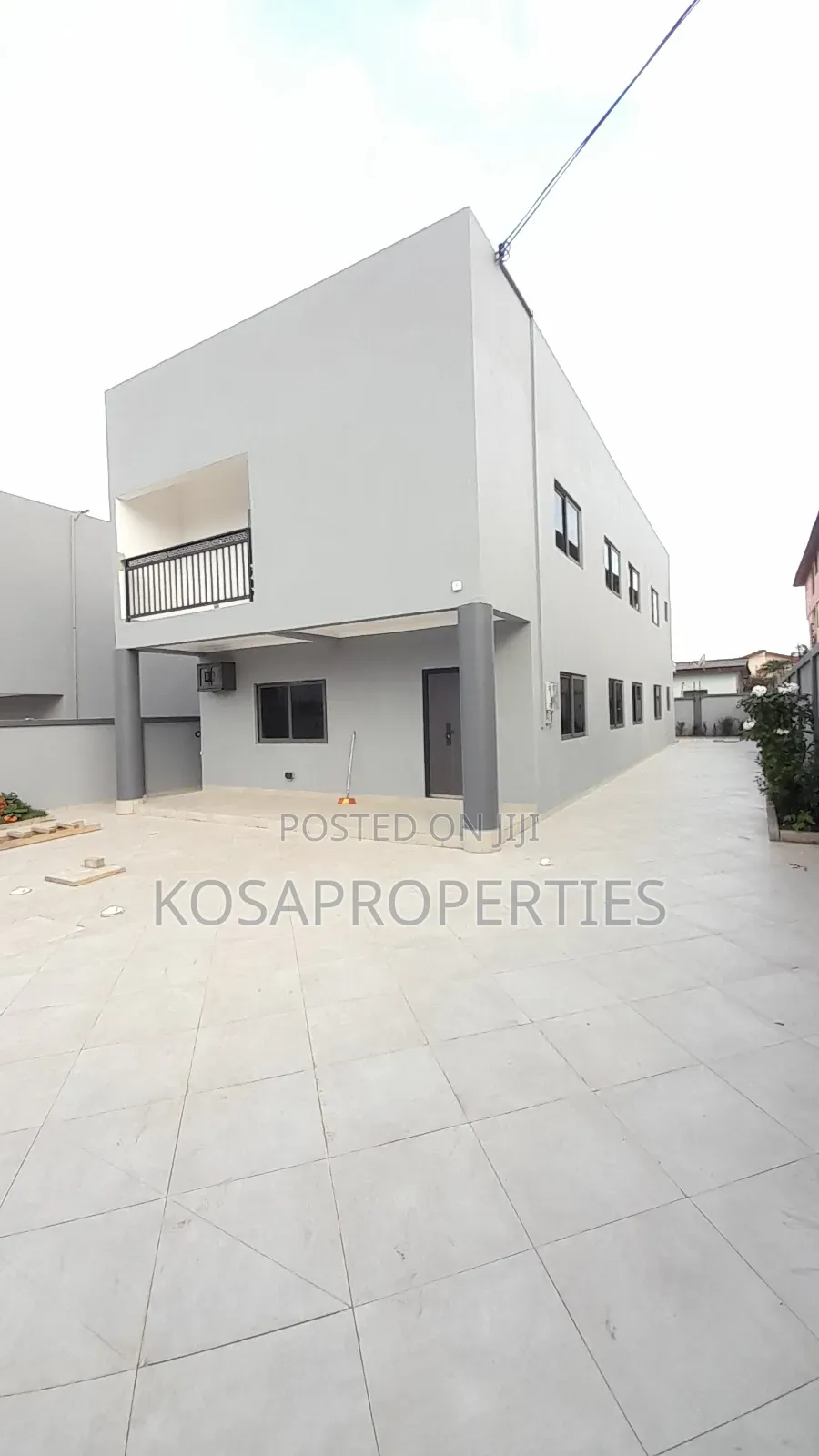 4bdrm House in Top Base, New Gbawe for sale