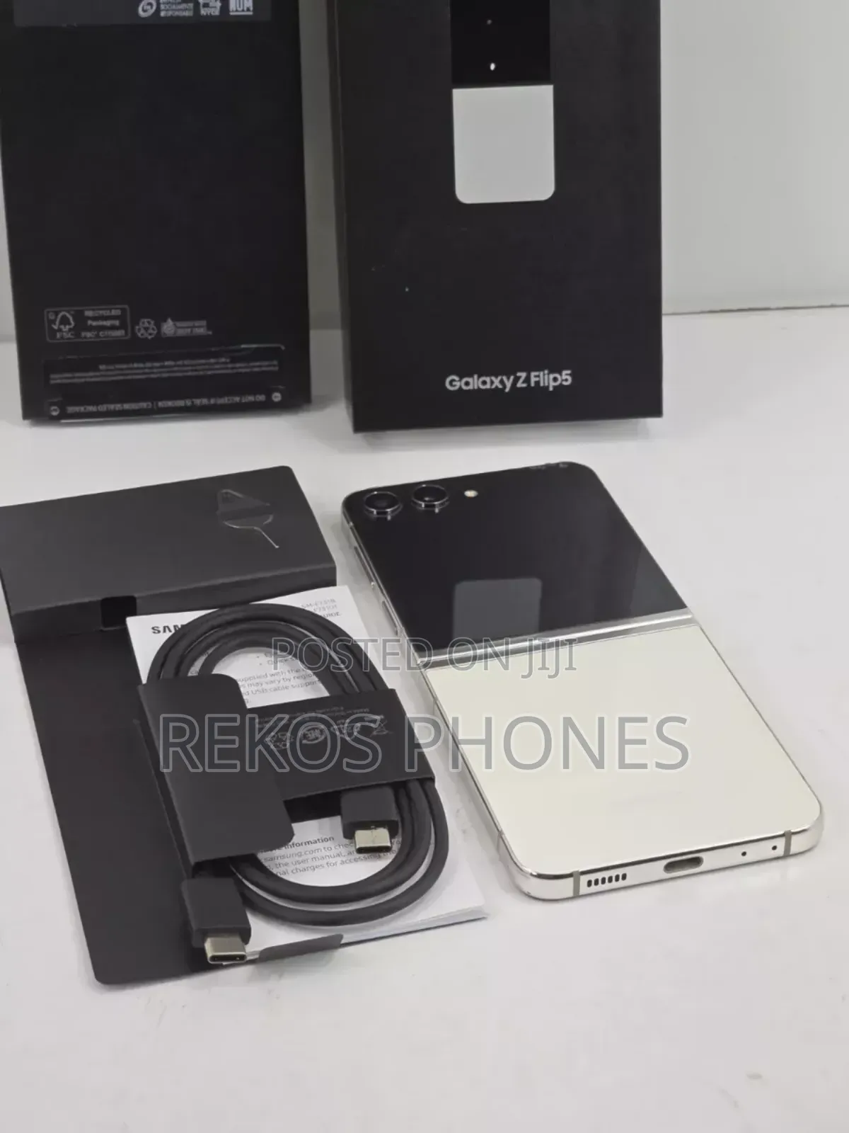 New Samsung Galaxy Z Flip5 256 GB White