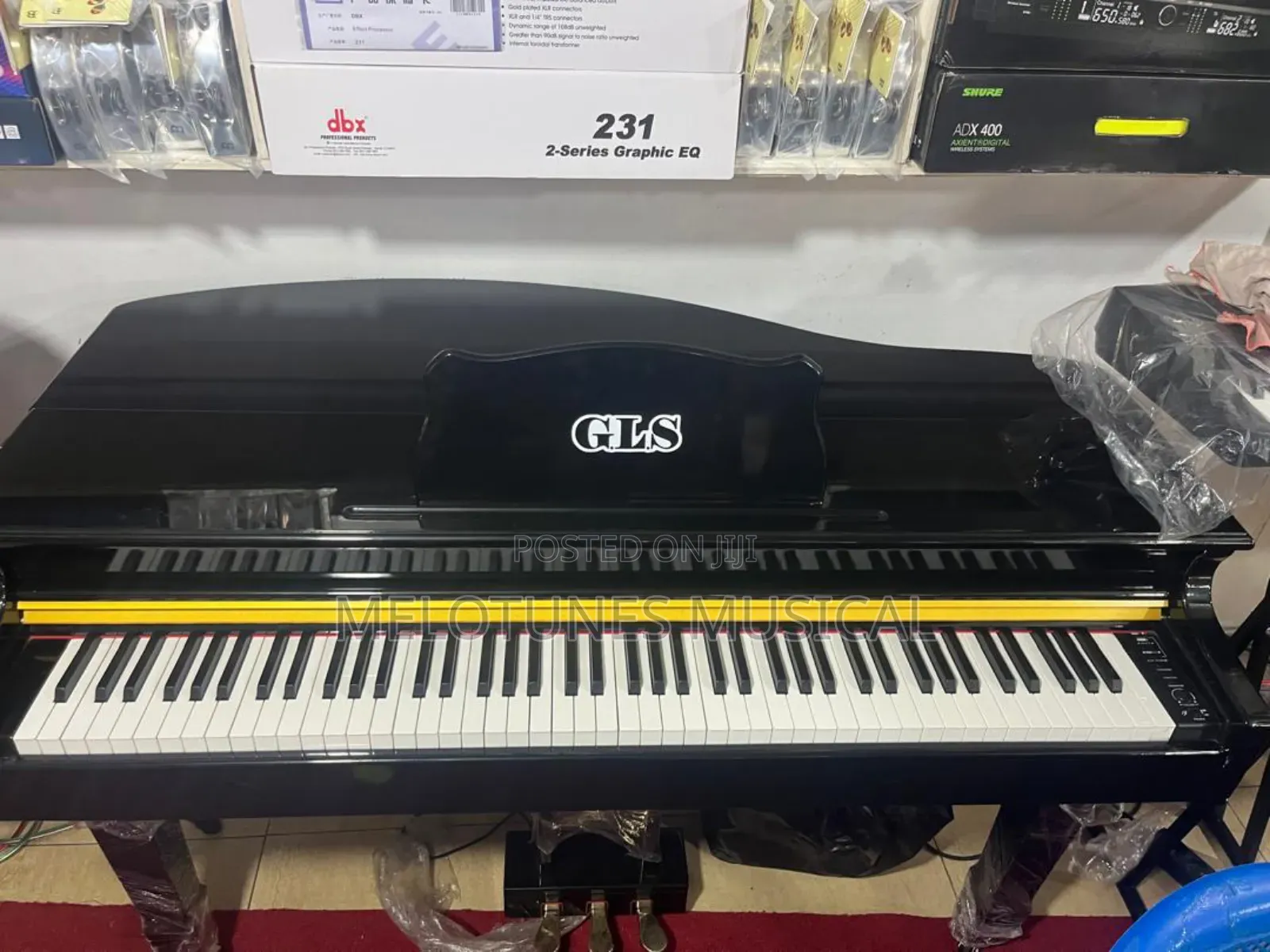 GLS Digital Grand Piano Vf Keys GRH Glossy Black Model.