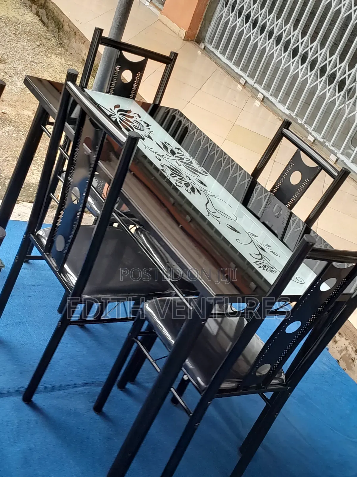 Service Personnel Dining Set