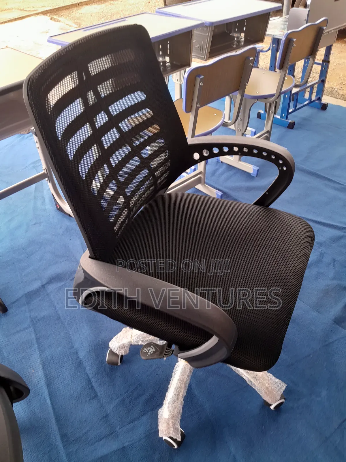 Sulate Chair