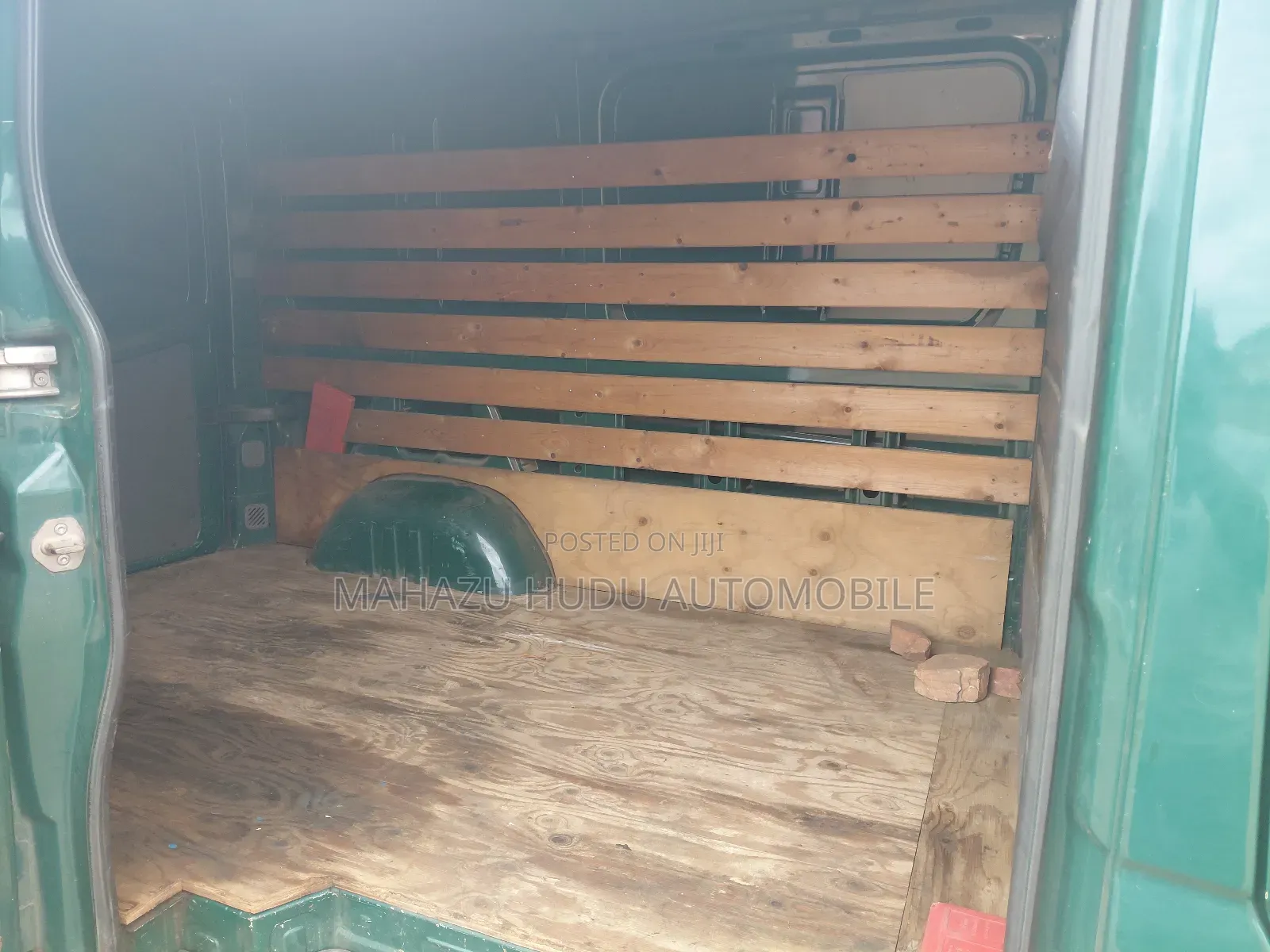 Mercedes-Benz Sprinter 2011 Green