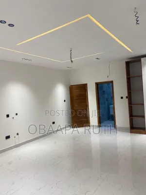 3bdrm Duplex in Oyarifa, Ghana Flag for sale