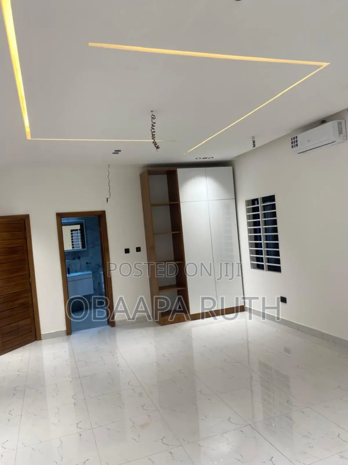 3bdrm Duplex in Oyarifa, Ghana Flag for sale