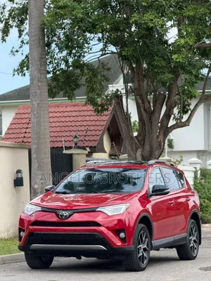 Toyota RAV4 SE 4dr SUV AWD (2.5L 4cyl 6A) 2018 Red