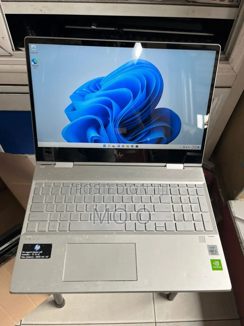 Laptop HP Envy x360 Convertible 15 es2xx 16GB Intel Core i5 SSD 512GB