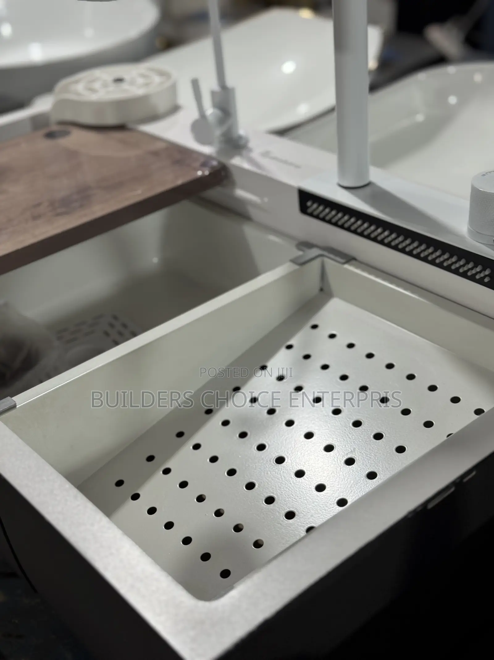 Luxury White Wash Water Fall Kitchen Sink