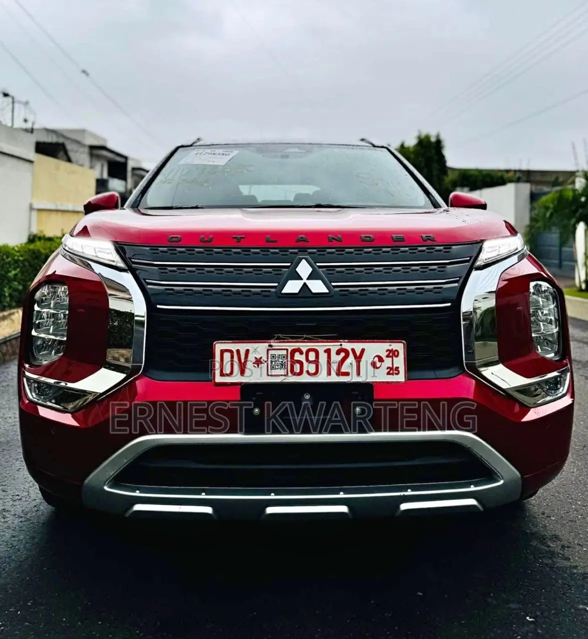 Mitsubishi Outlander 2024 Red