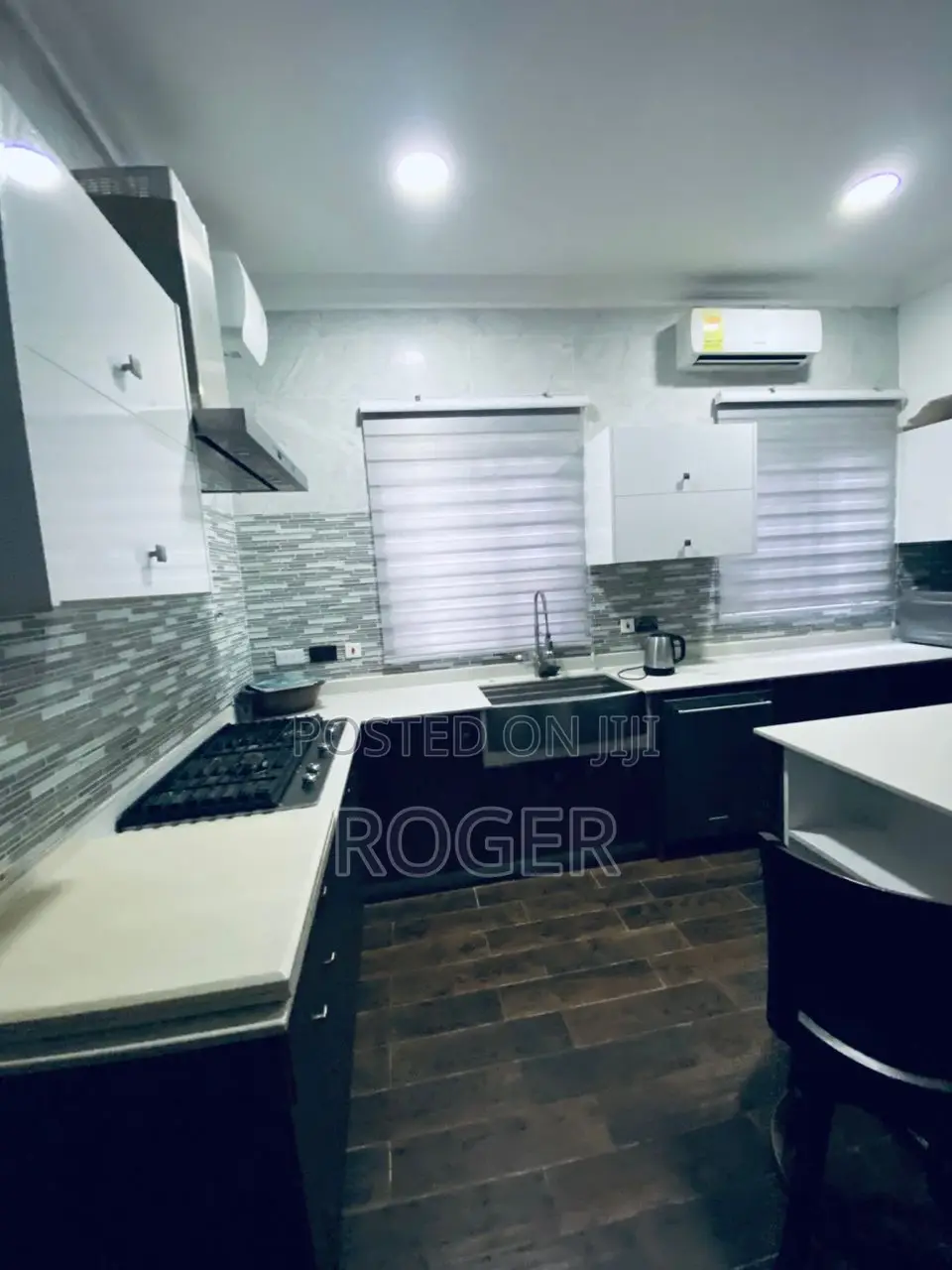 7bdrm House in Ofankor Barrier, Achimota for sale