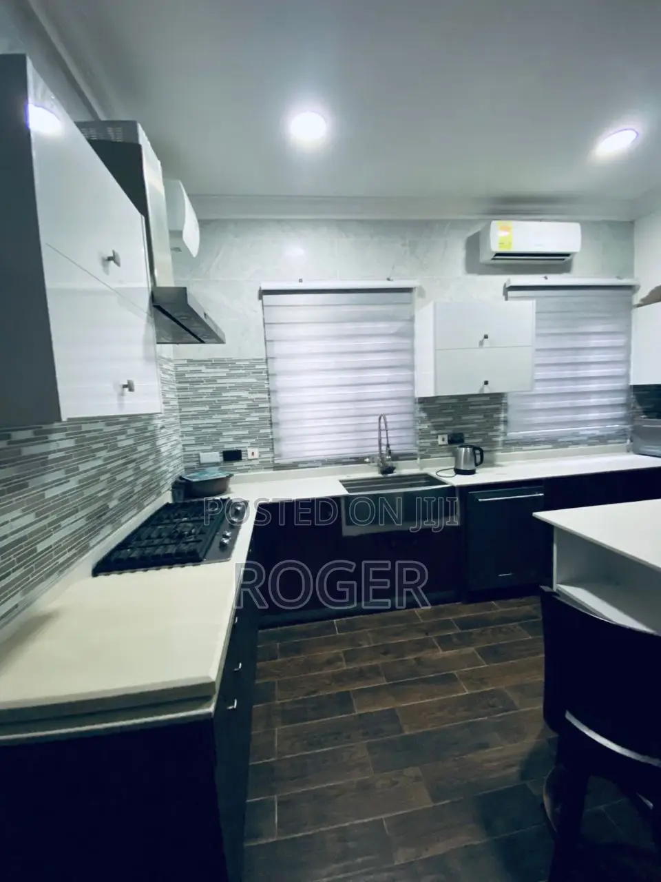 7bdrm House in Ofankor Barrier, Achimota for sale