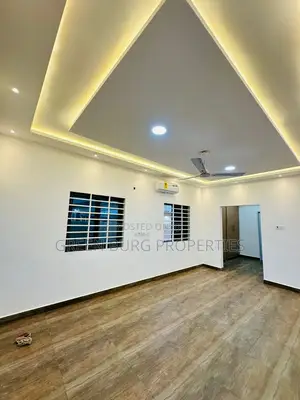 3bdrm House in Lake Side Estate for sale