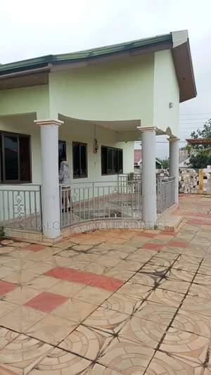 2bdrm House in Oyarifa for rent