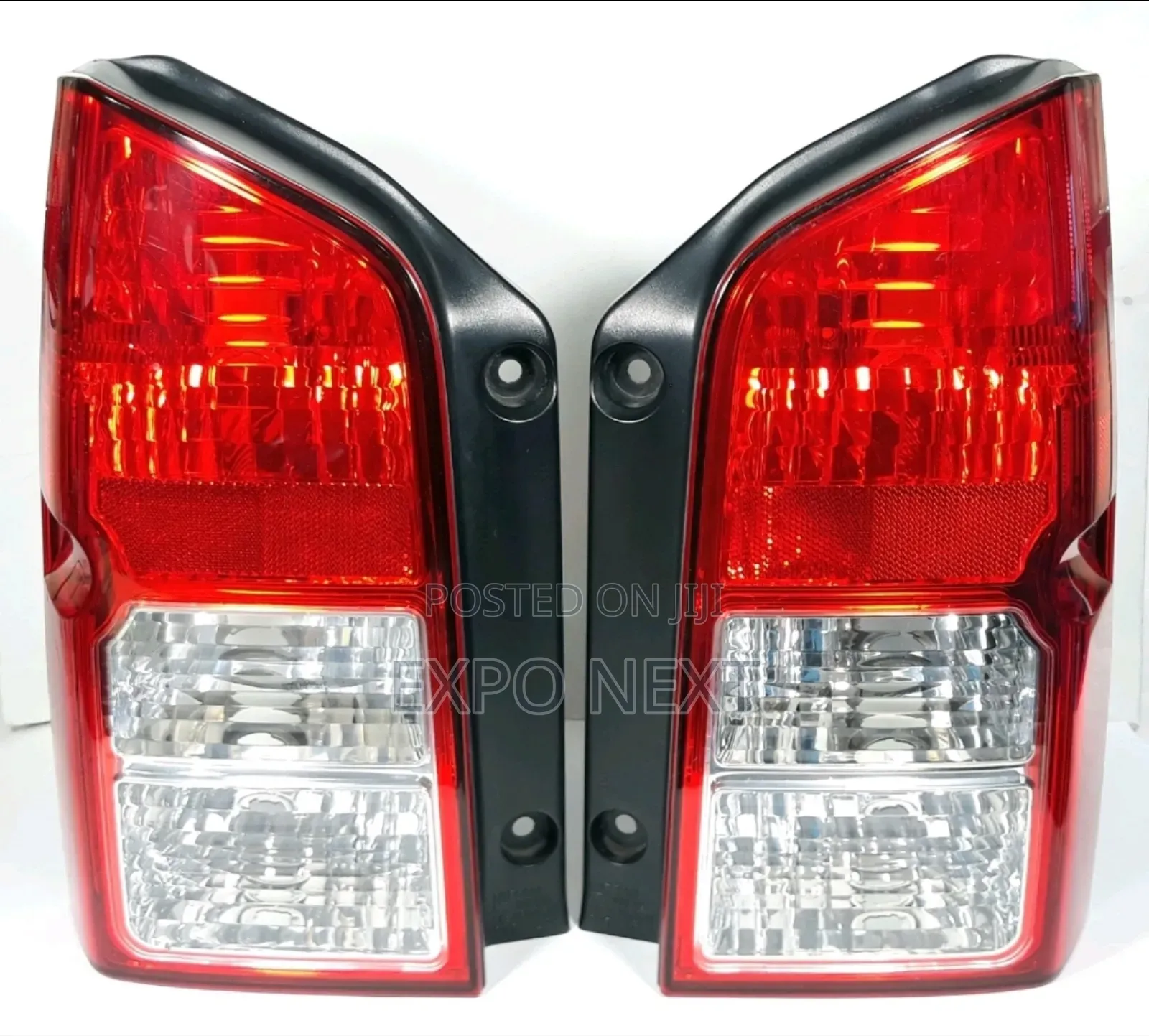 Tail Light Pair 2005-2012 Nissan Pathfinder