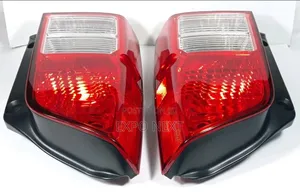 Tail Light Pair 2005-2012 Nissan Pathfinder