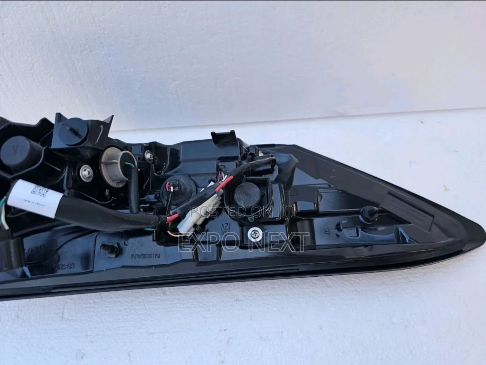 2022-2024 Nissan Pathfinder Tail Light