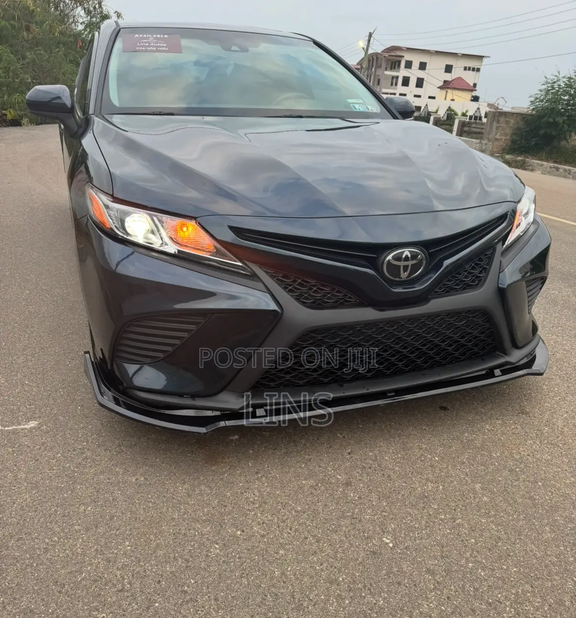 Toyota Camry SE FWD (2.5L 4cyl 8AM) 2018 Green
