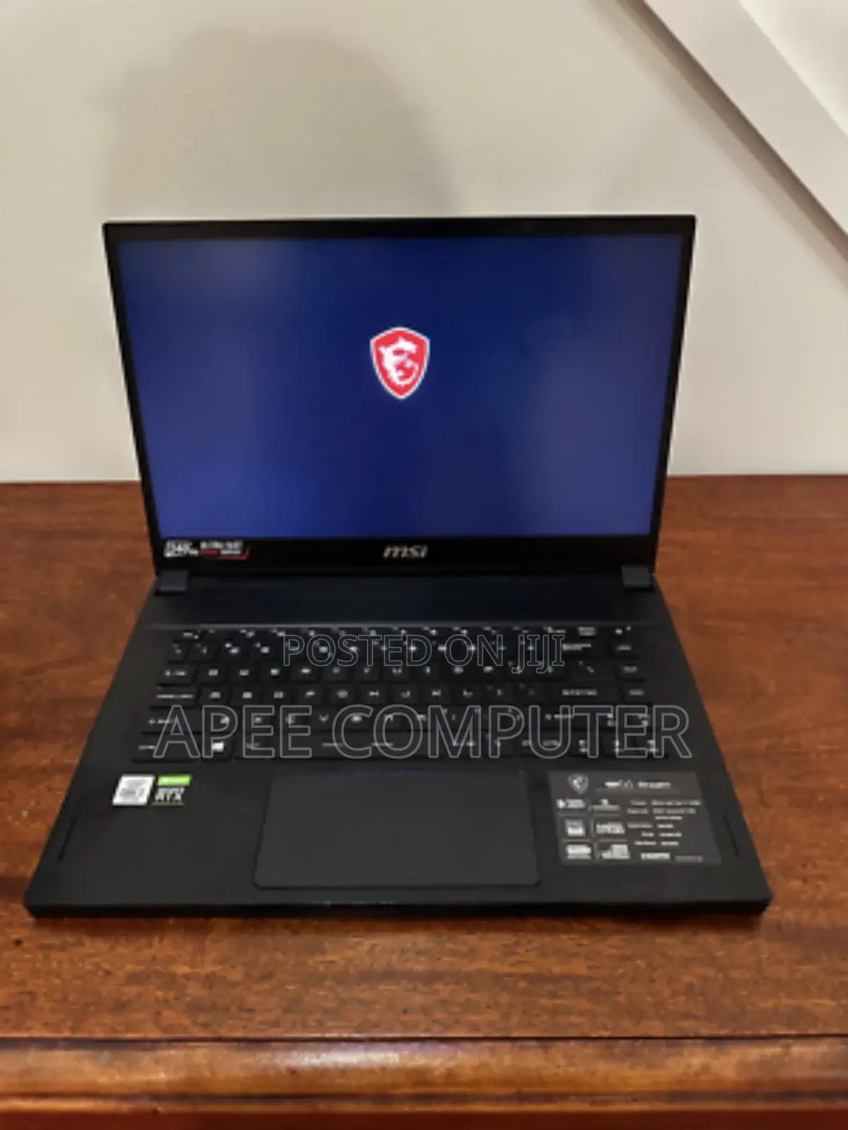 Laptop MSI GS66 Stealth 10SGS 32GB Intel Core I7 SSD 1T
