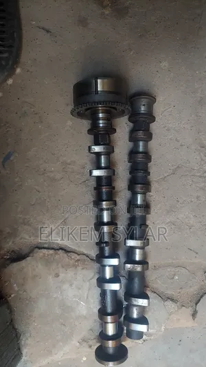 Yaris Camshaft