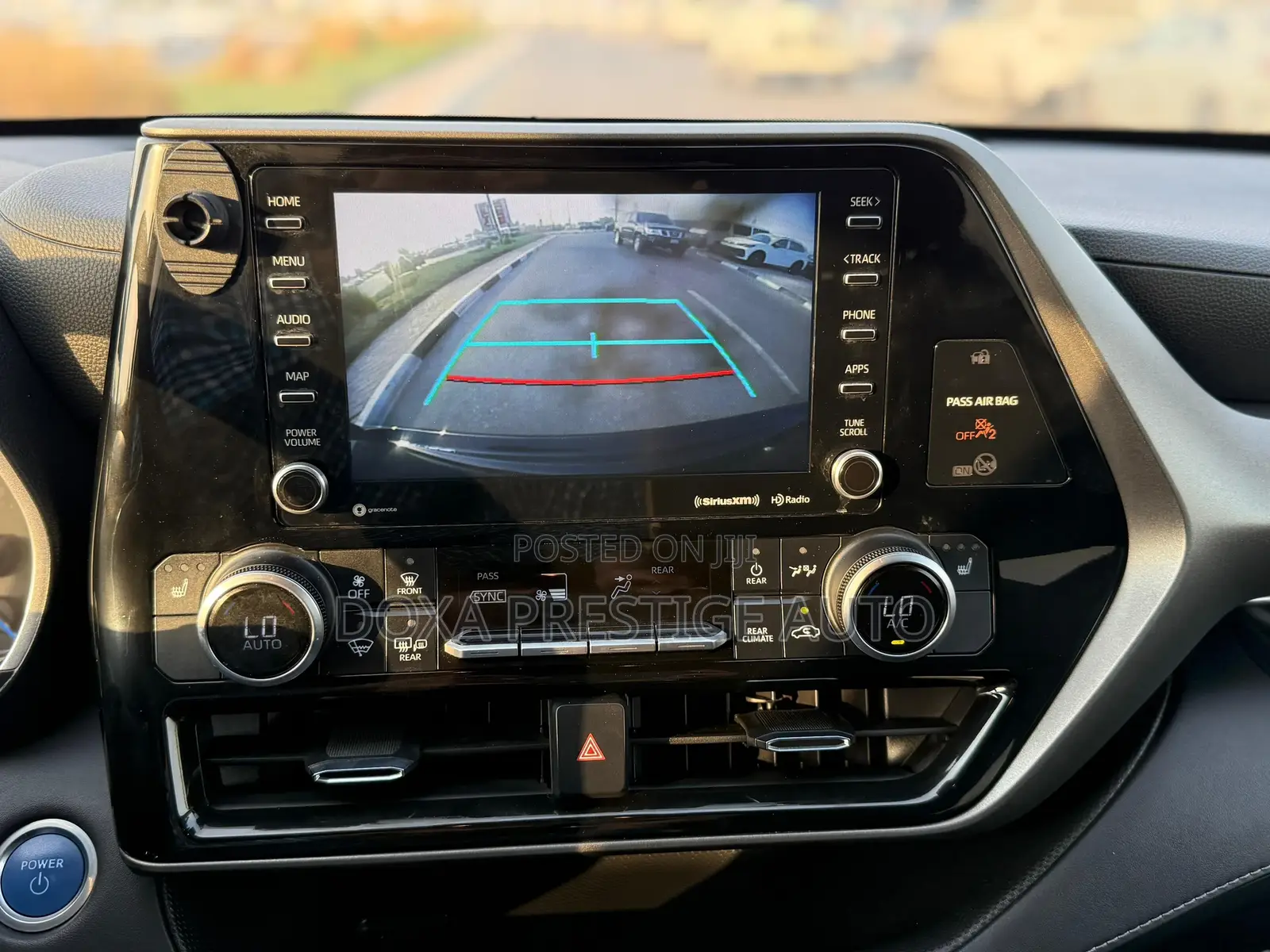 Toyota Highlander XLE 2021 Black