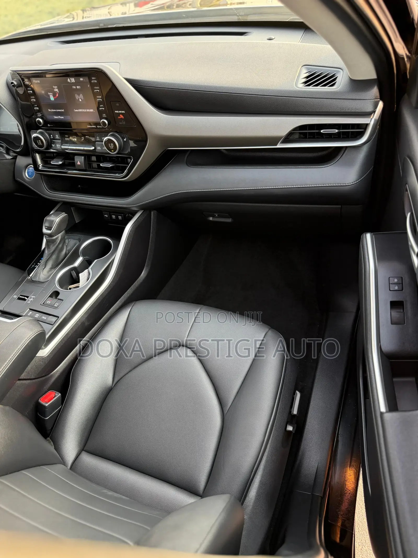 Toyota Highlander XLE 2021 Black