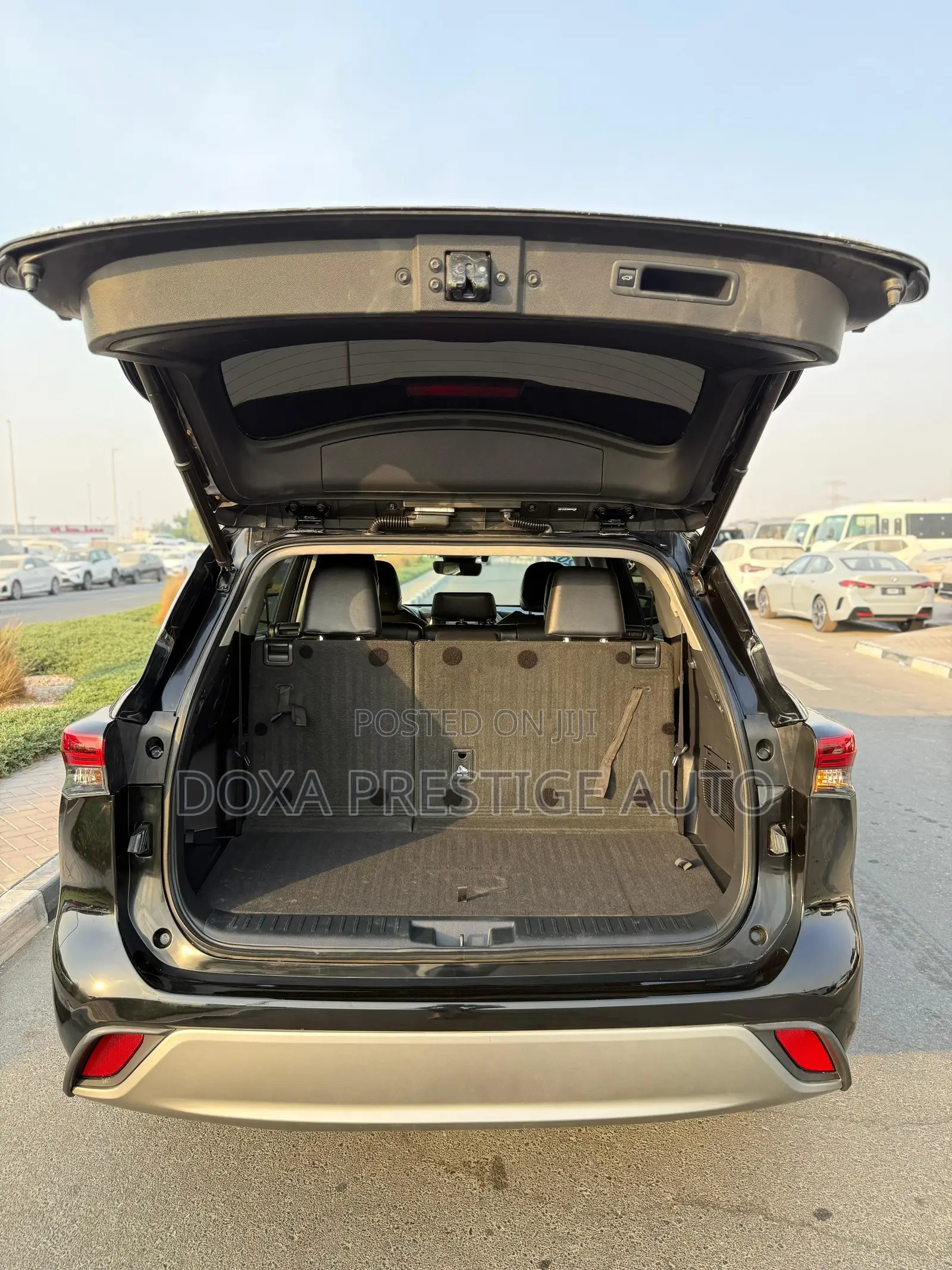 Toyota Highlander XLE 2021 Black