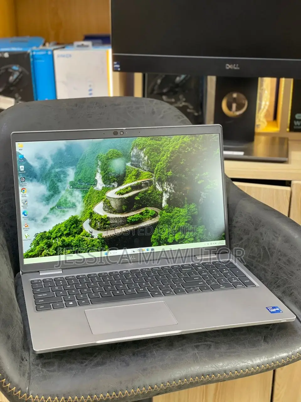 Laptop Dell Latitude 5520 32GB Intel Core I7 SSD 512GB