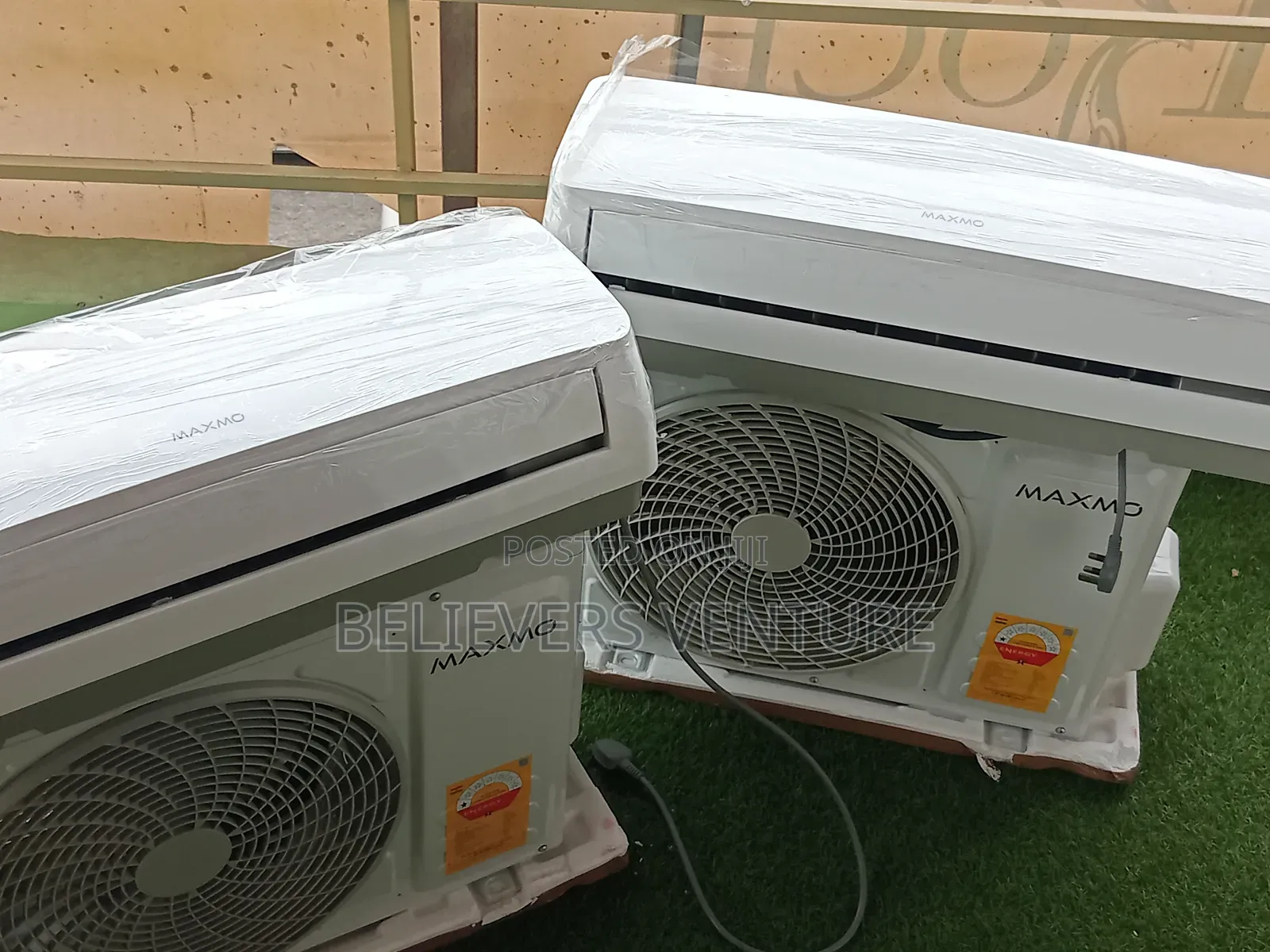 Indulge in Comfort Air Commodity Maxmo 2.5hp Air Condition Maxmo