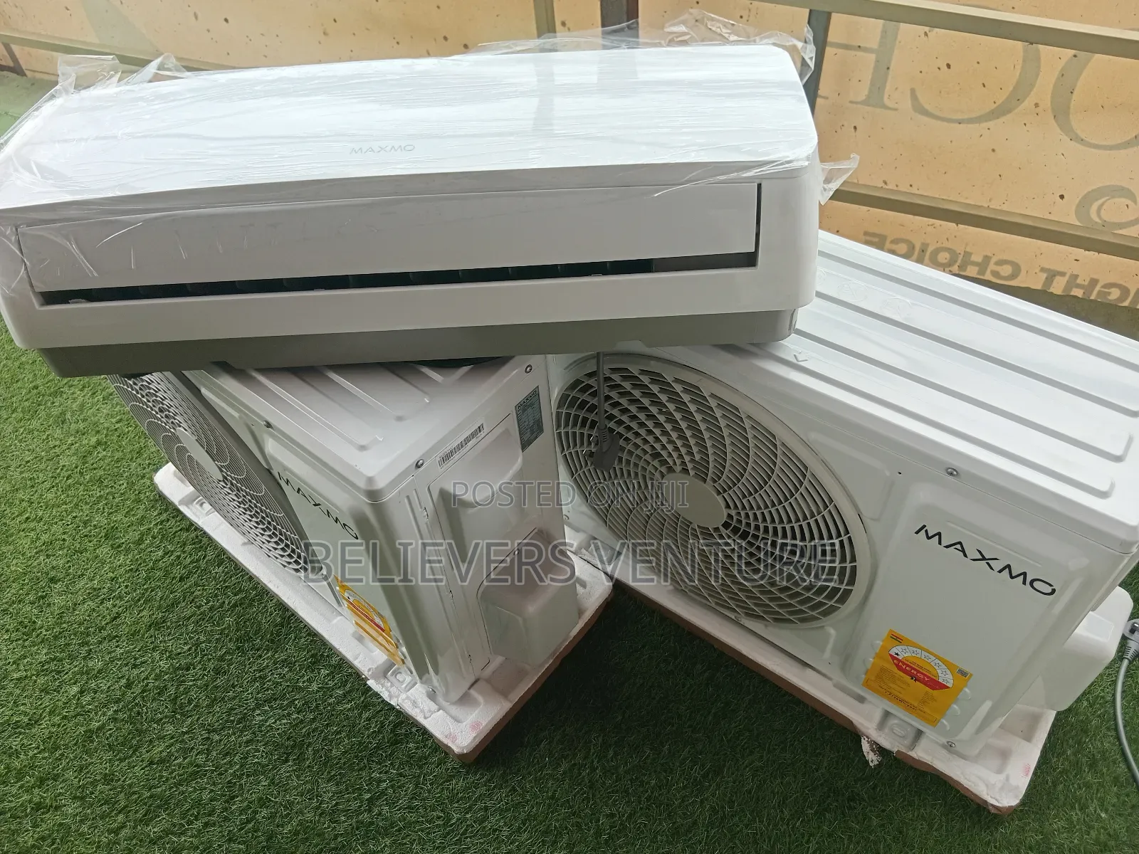 Your Comfort, Your Priority Maxmo Air Condition 2.5hp Air Condition