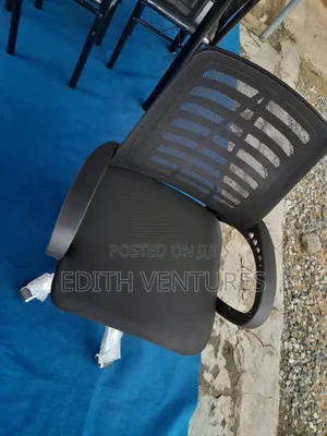 Setting Office Chair