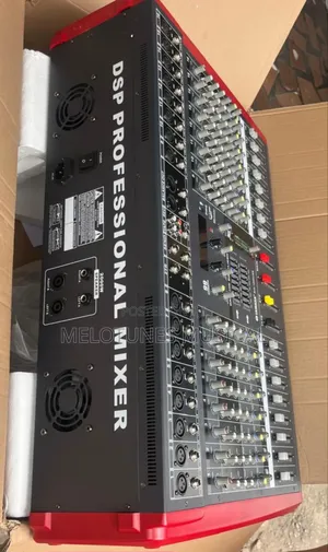 Yamaha Bix-1600usb 16channel Powered Mixer