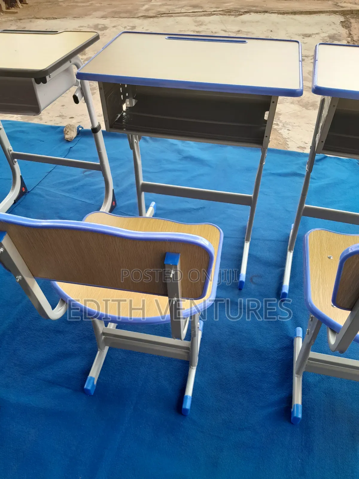 Modules School Desk