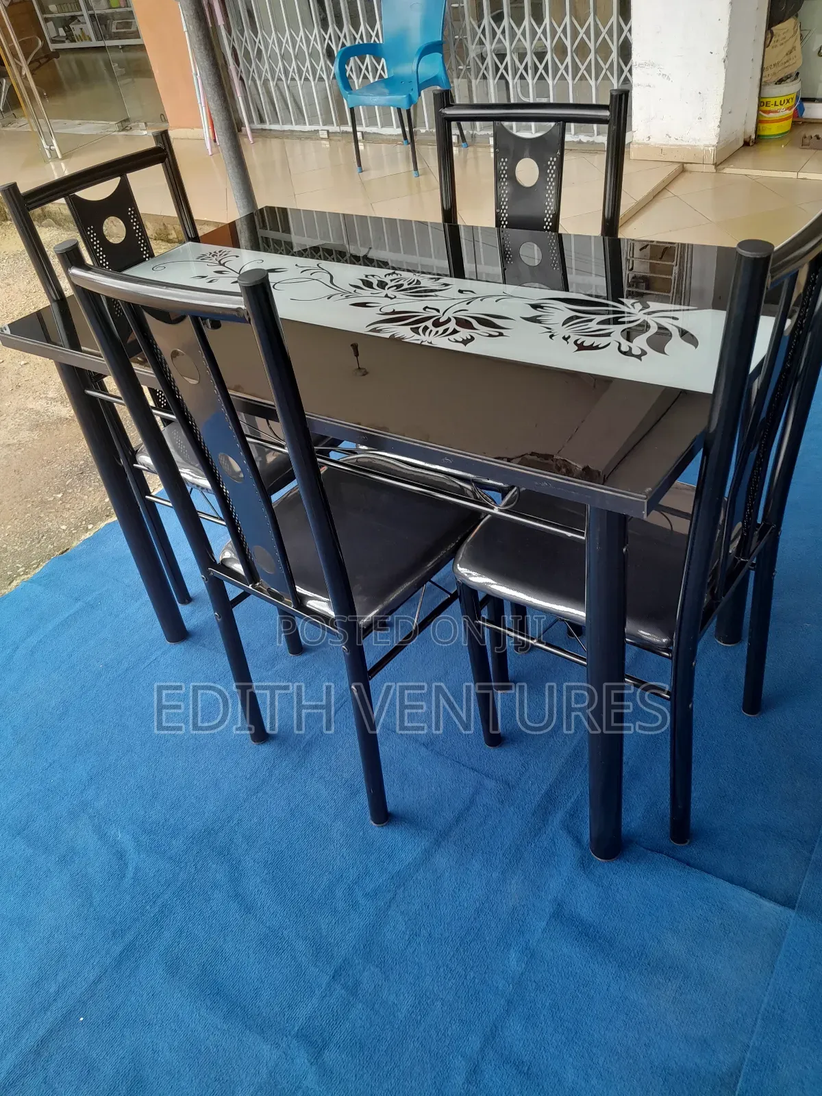 Moung Dining Table and Chairs
