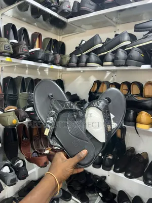 Relaxed Slippers Available in Sizes
