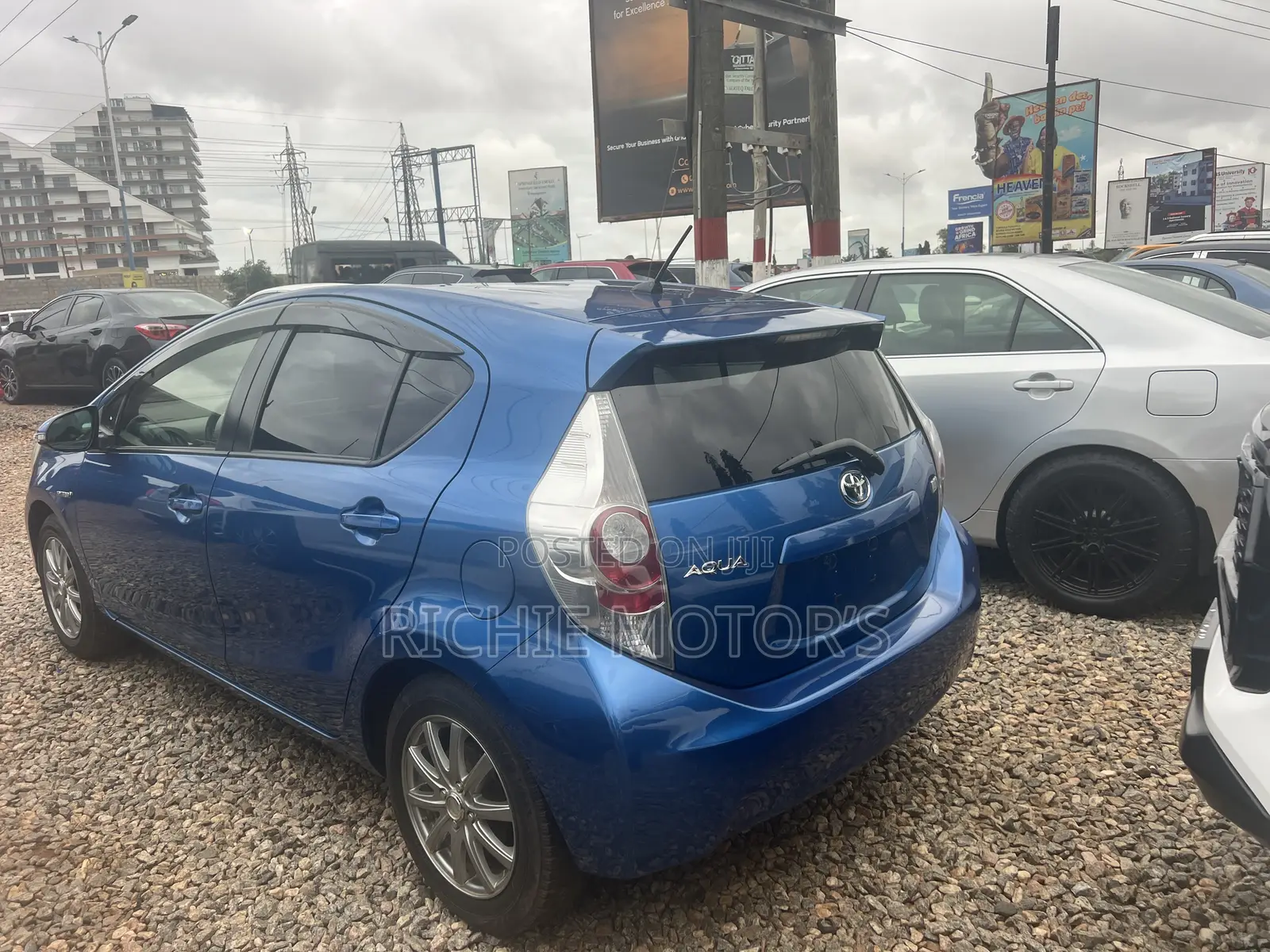 Toyota Aqua 2012 Blue