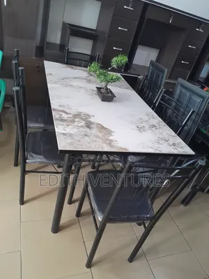 Vicinity Dining Set