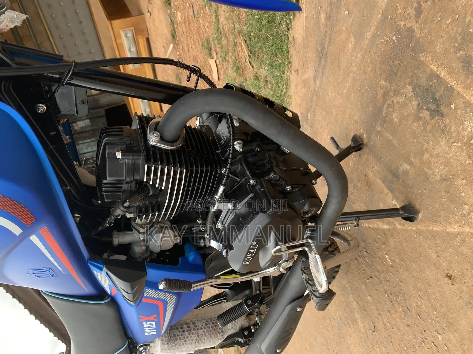 New Royal RY125 2025 Blue