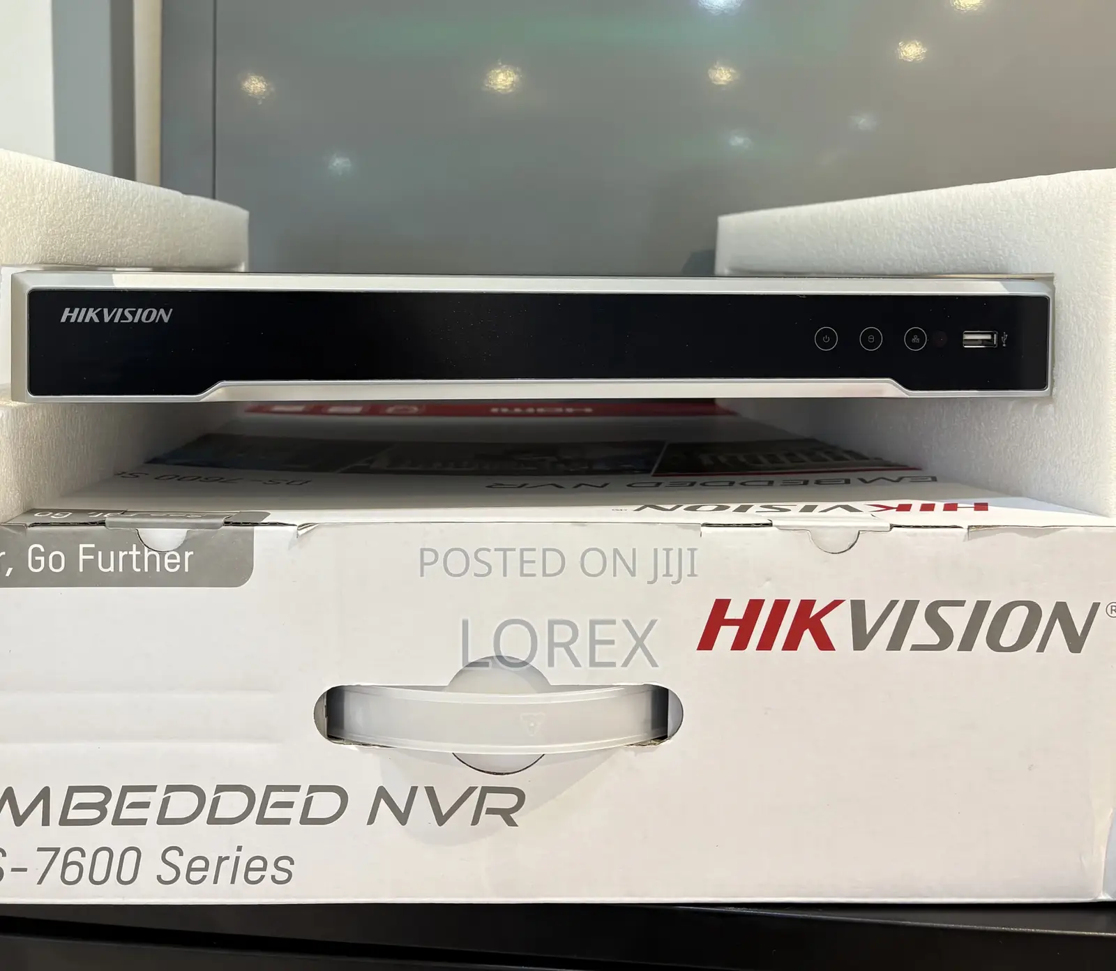 Hikvision 16ch NVR Poe 8mp/ Ds-7616ni-Q2/16p