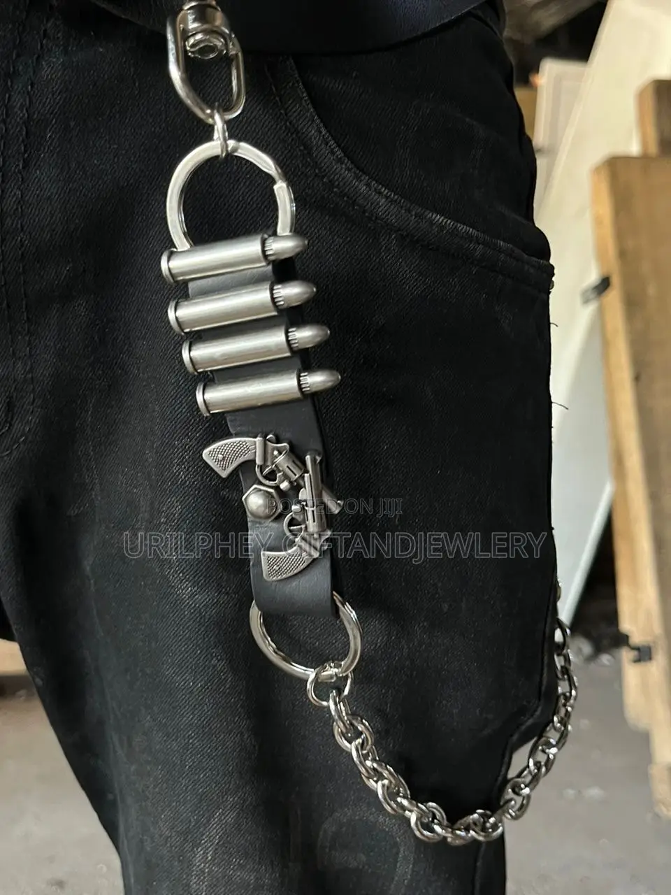 Quality Jeans Side Chain
