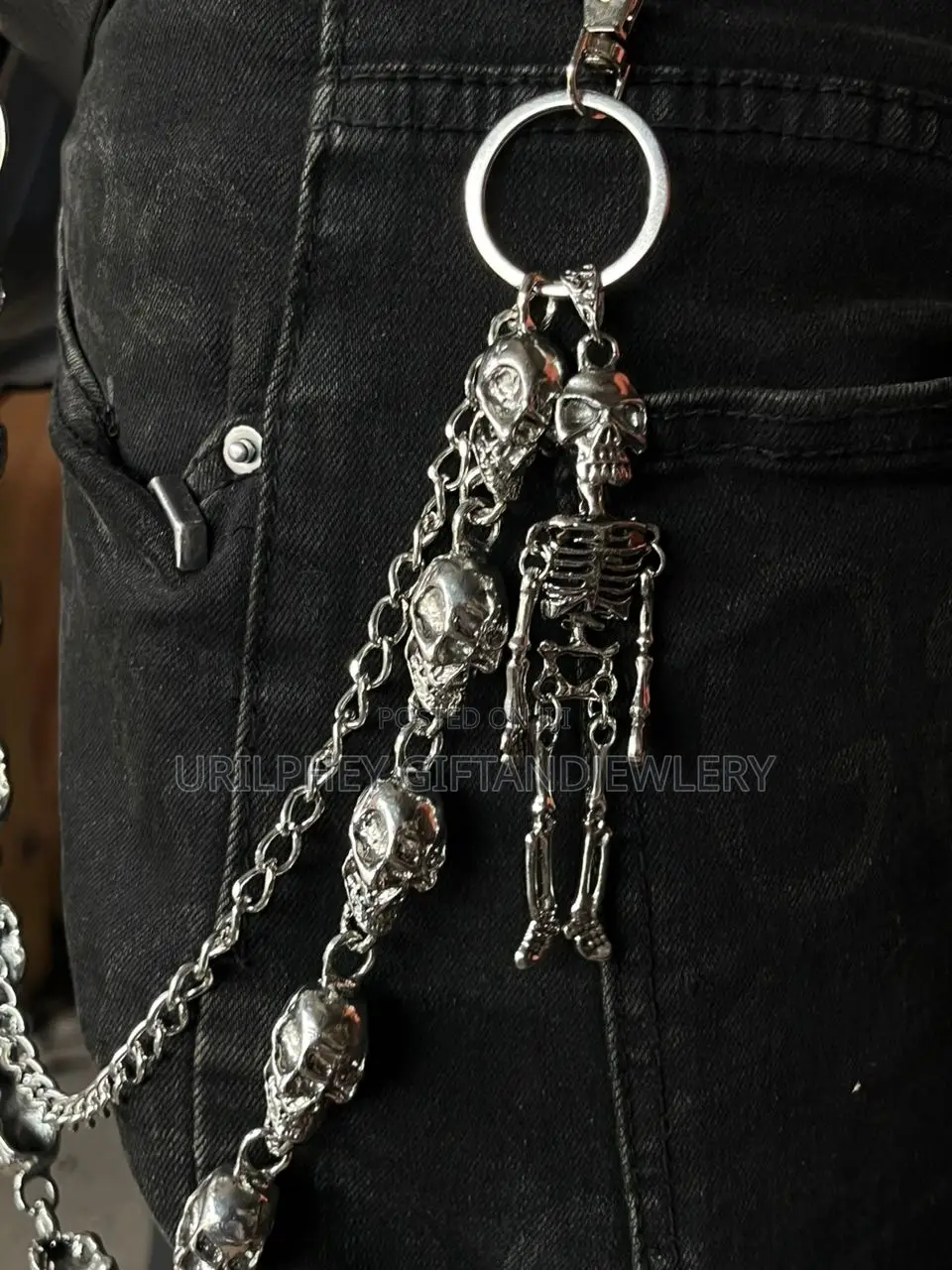 Quality Jeans Side Chain