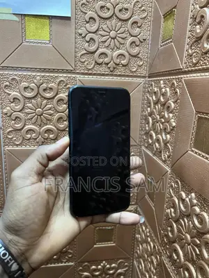 Apple iPhone 11 Pro Max 64 GB Green
