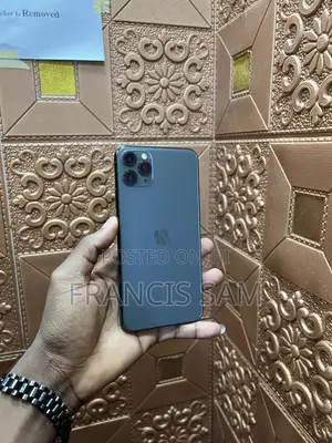 Apple iPhone 11 Pro Max 64 GB Green
