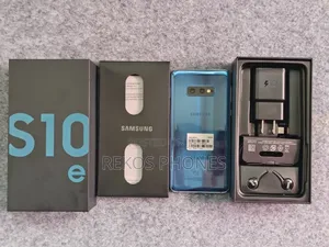 New Samsung Galaxy S10e 128 GB Blue