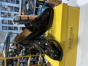Quality Boxed Black and Coffee Mirror Loafers